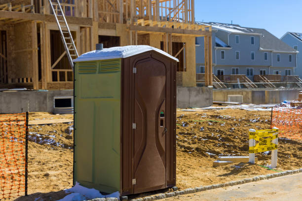 Portable bathroom rental in Montezuma, IA