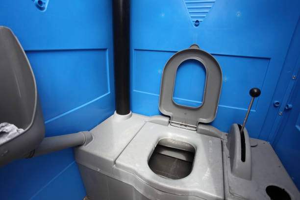 Best Emergency porta potty rental  in Montezuma, IA