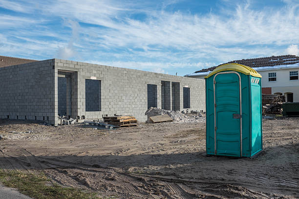 Best Portable restroom trailer rental  in Montezuma, IA